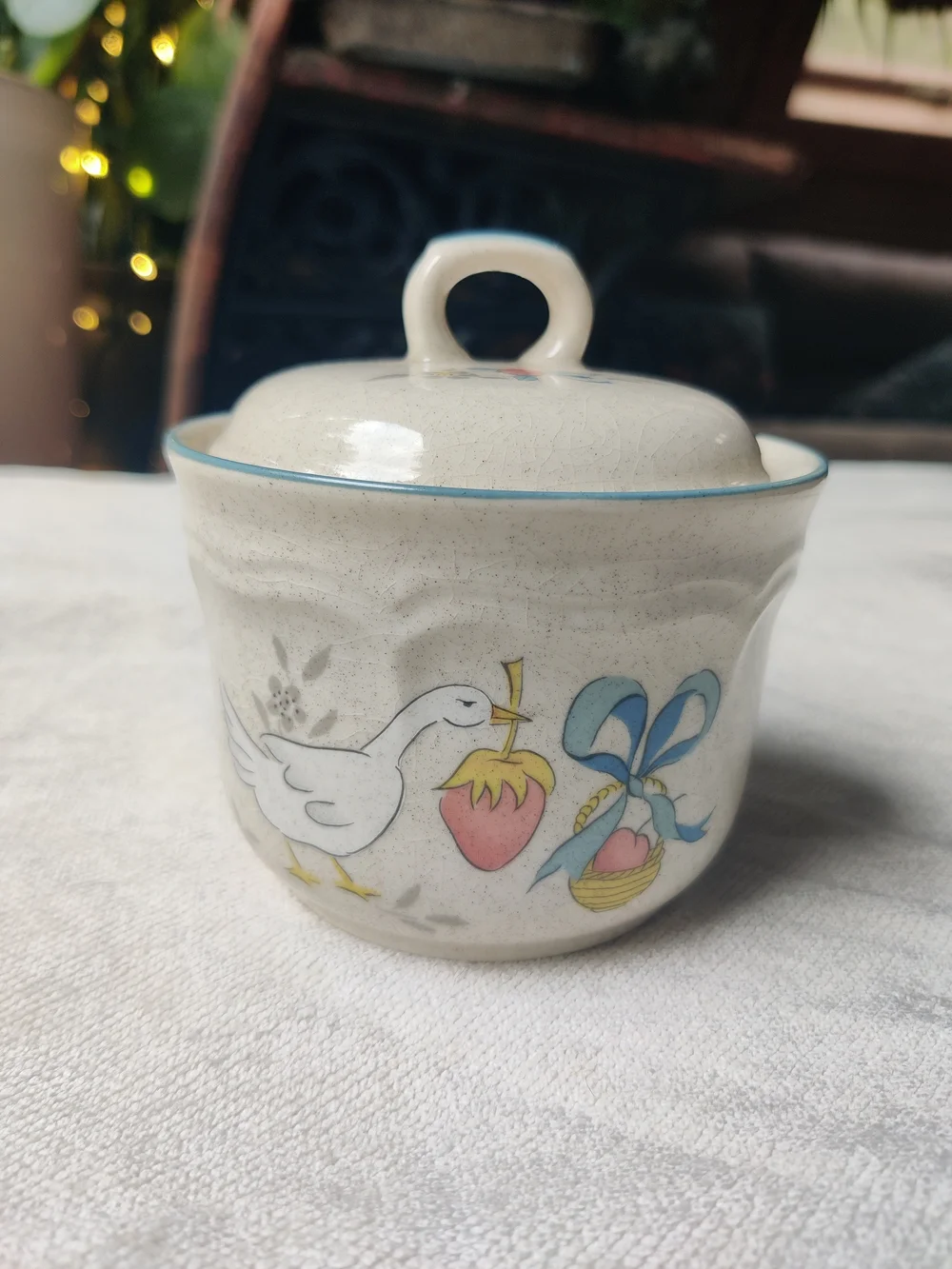 80s International Marmalade Country Goose Stash Sugar Bowl Strawberry Ribbon